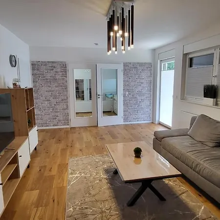 Quiet House - 10 Min Away From Cologne Appartement