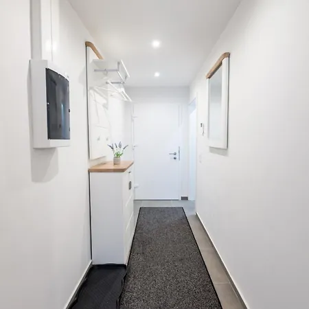 Quiet House - 10 Min Away From Cologne *