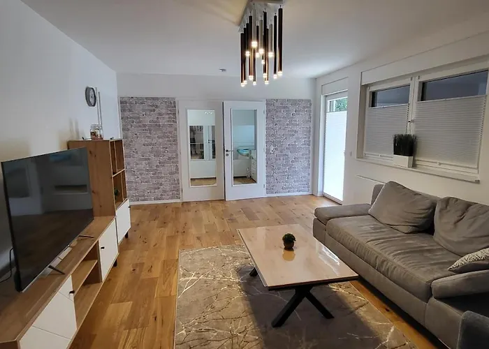 Quiet House - 10 Min Away From Cologne Lejlighed