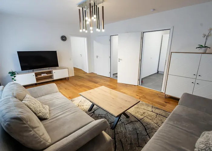 Lejlighed Quiet House - 10 Min Away From Cologne *